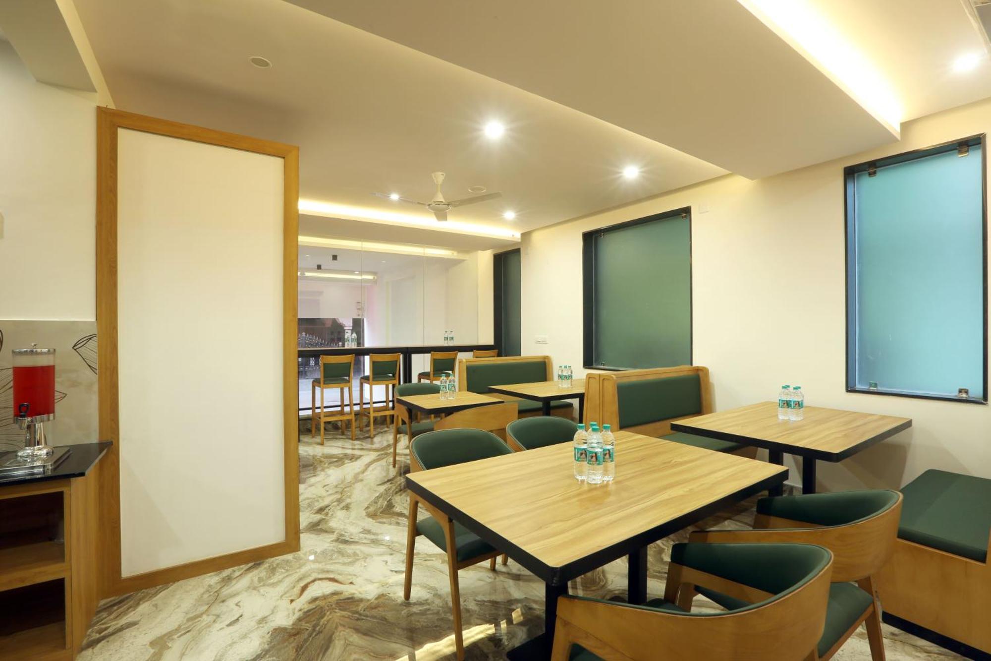 Hotel Sterling Plaza- Bangalore International Airport Dod Jala エクステリア 写真