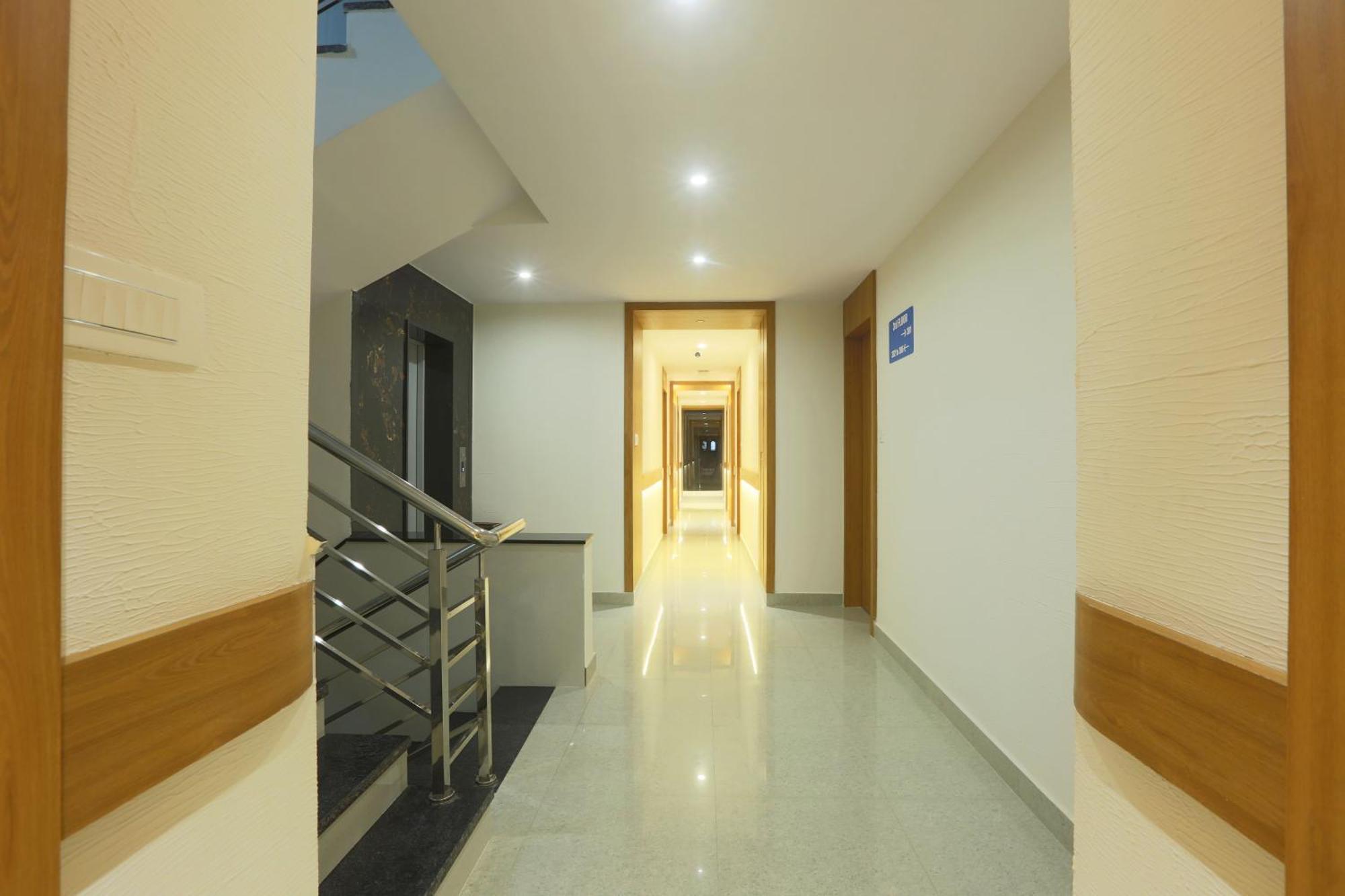 Hotel Sterling Plaza- Bangalore International Airport Dod Jala エクステリア 写真